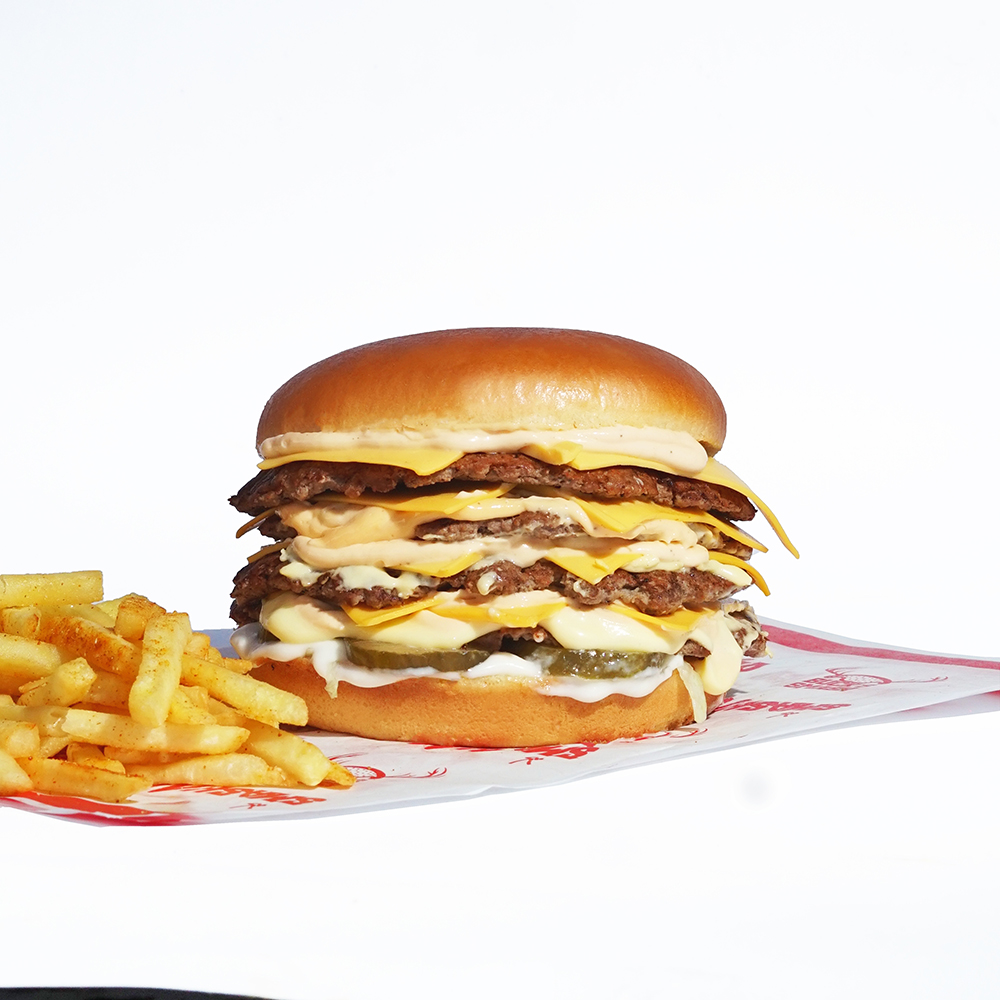 Burger the american style quadruple . Fries