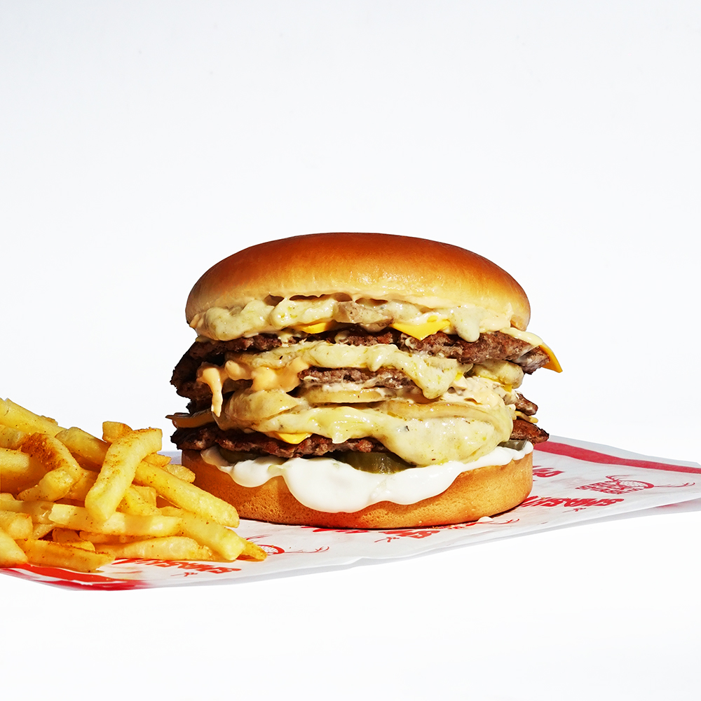Burger mushroom cheese delight triple . Fries