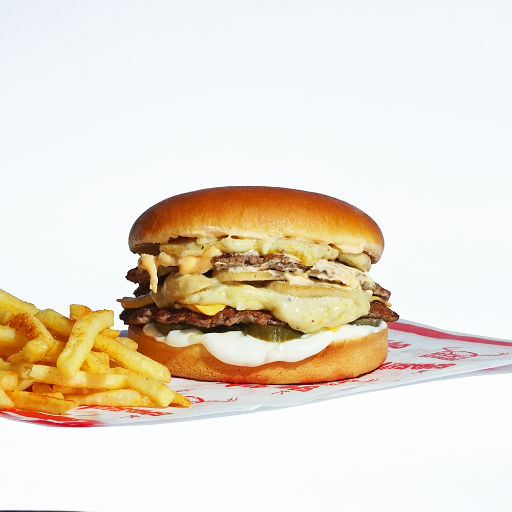 Burger mushroom cheese delight double . Fries